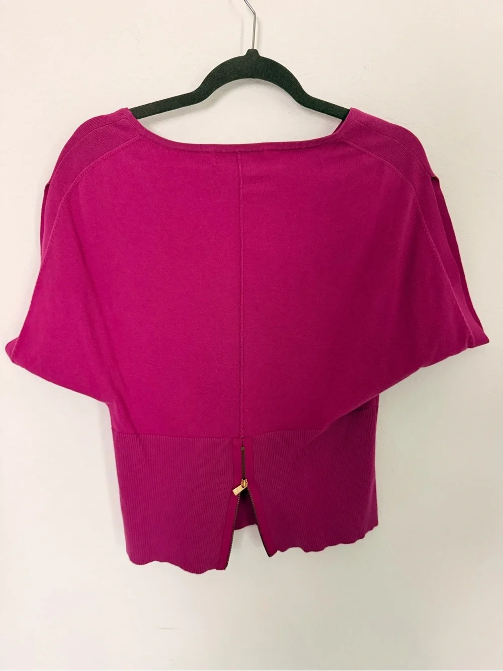 Michael Kors fuchsia top